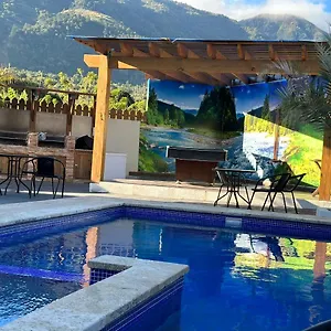 A-4 Cerca De Rios Y Montañas Vista Espectaculas. Apartamento